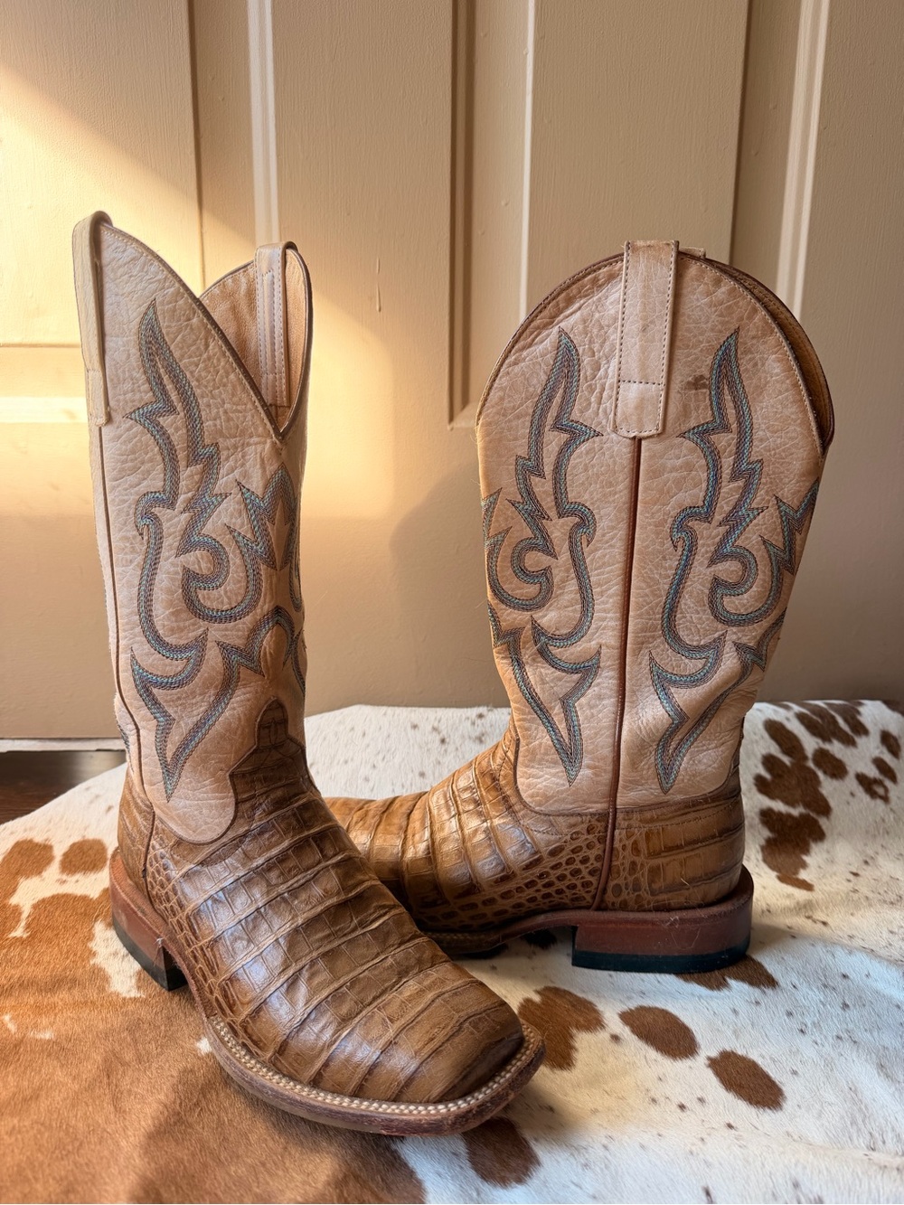 Macie Bean Brown and Tan Alligator-Texture Women’s Western Heeled Boots - Picture 2 of 5